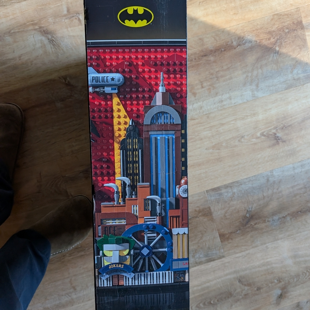 LEGO Batman Gotham City Set - Picture 6 of 6
